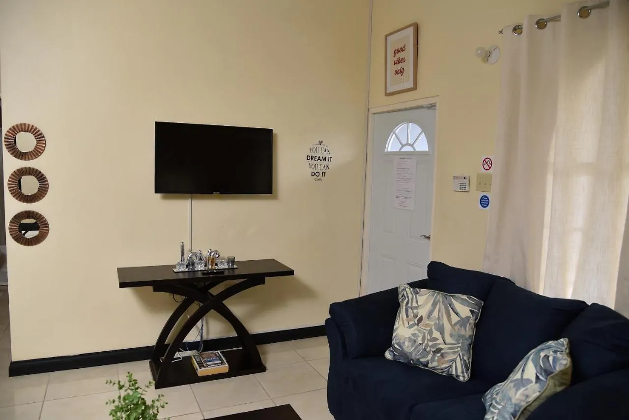Holiday home The West Village Summer House - Montego Bay